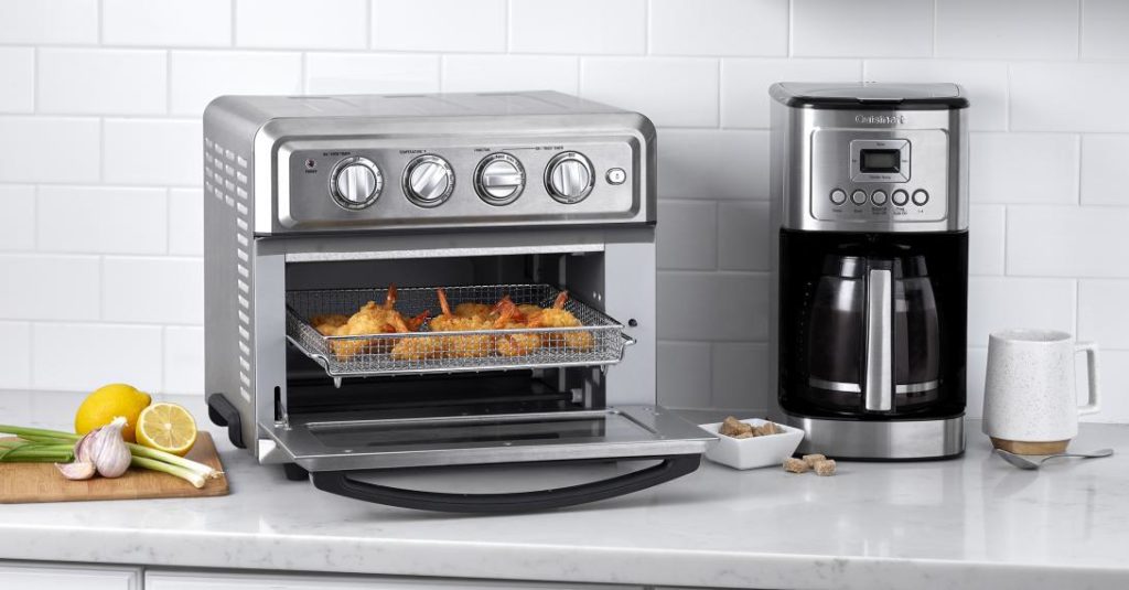 Instant Omni Plus 18L vs Cuisinart TOA-60 Toaster Oven: Elaborate or Modest